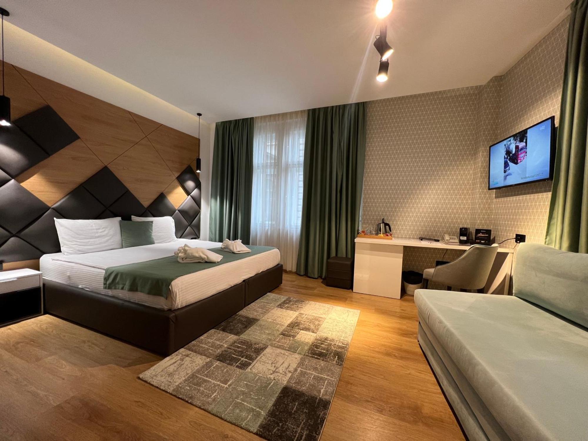 Capital Hotel Garni Βελιγράδι Δωμάτιο φωτογραφία